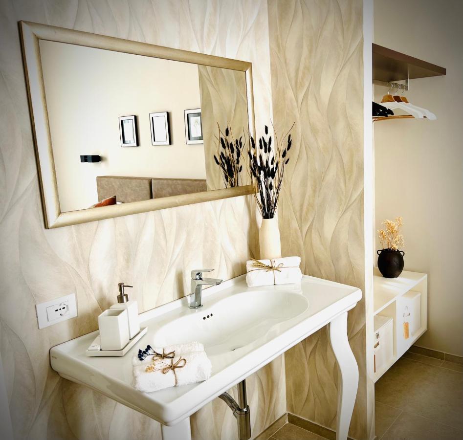プラート Lucentum Bed & Breakfast エクステリア 写真