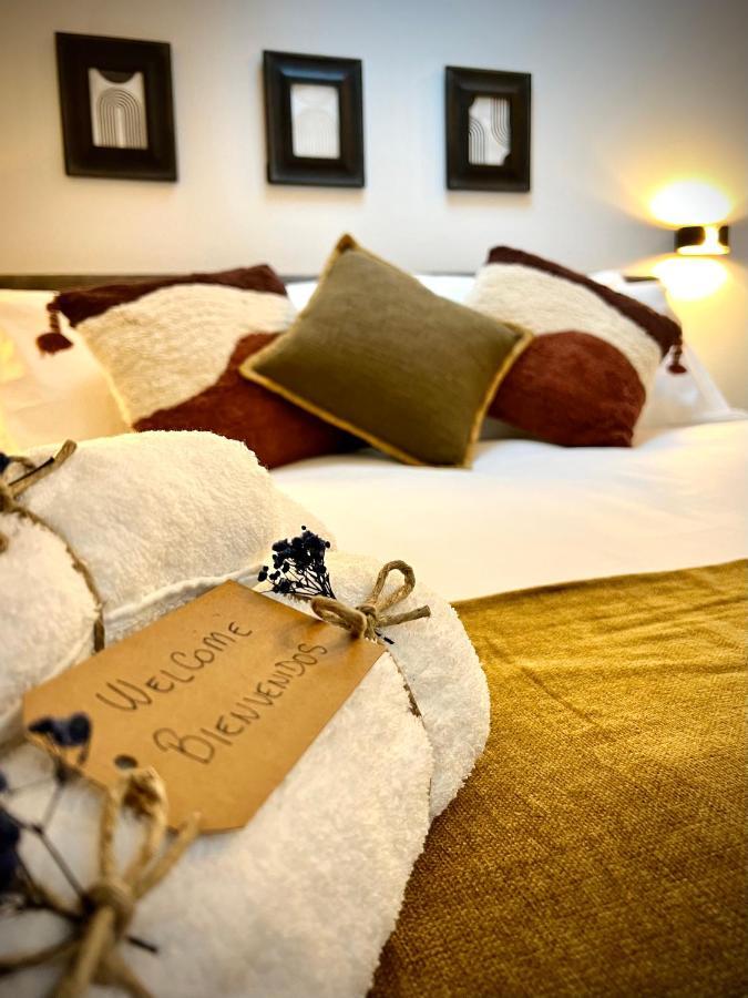 プラート Lucentum Bed & Breakfast エクステリア 写真