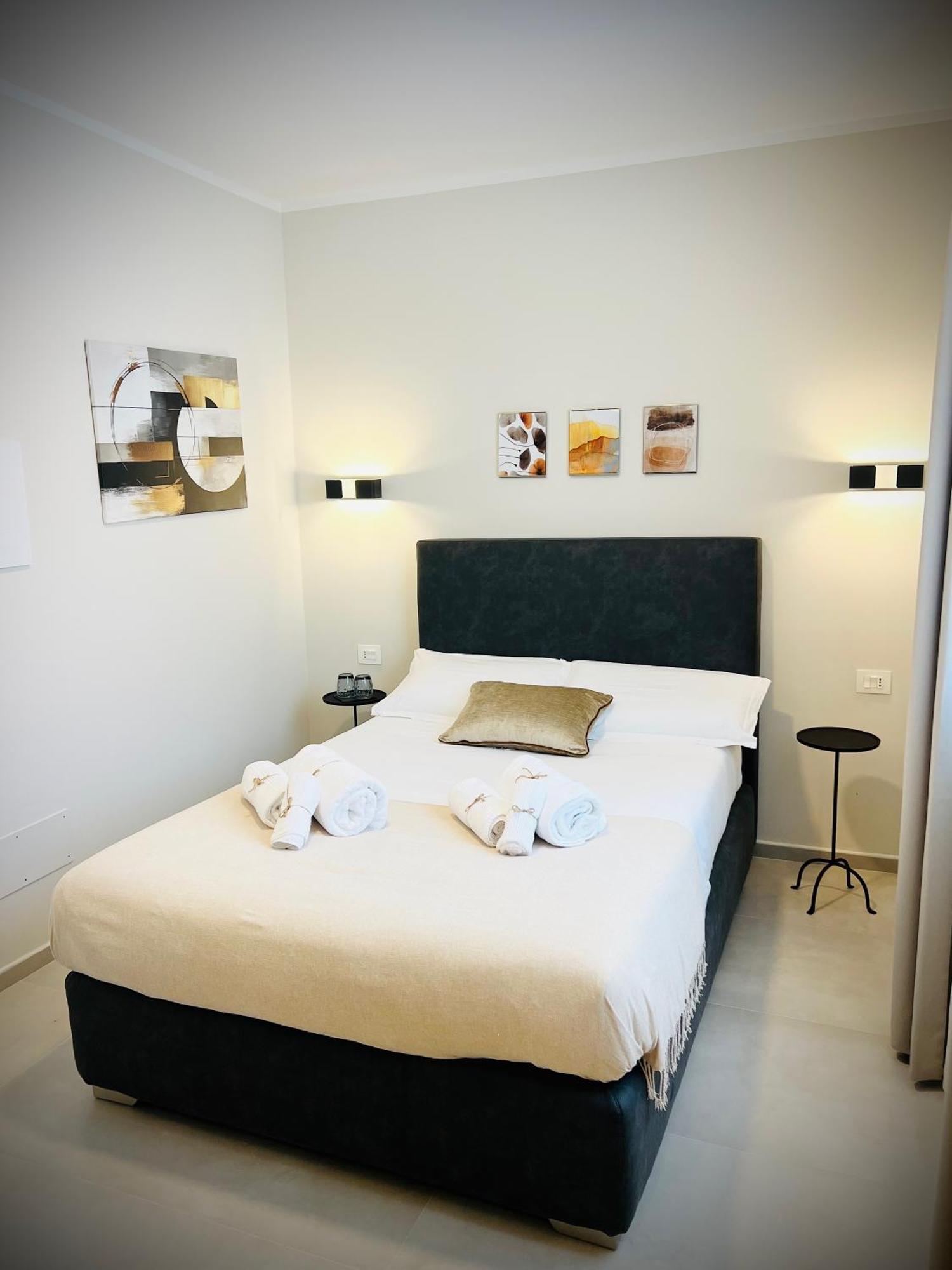 プラート Lucentum Bed & Breakfast エクステリア 写真